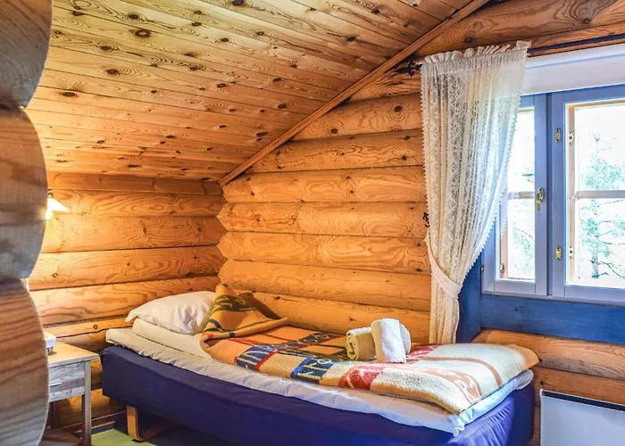 5 Bedroom Gorgeous In Vegårshei