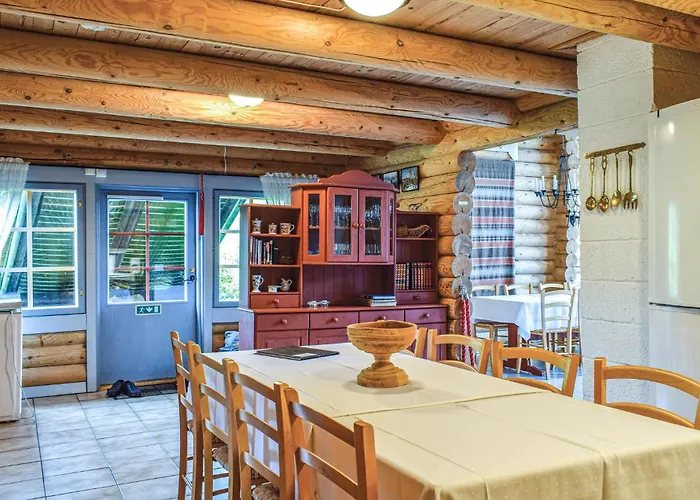 5 Bedroom Gorgeous In